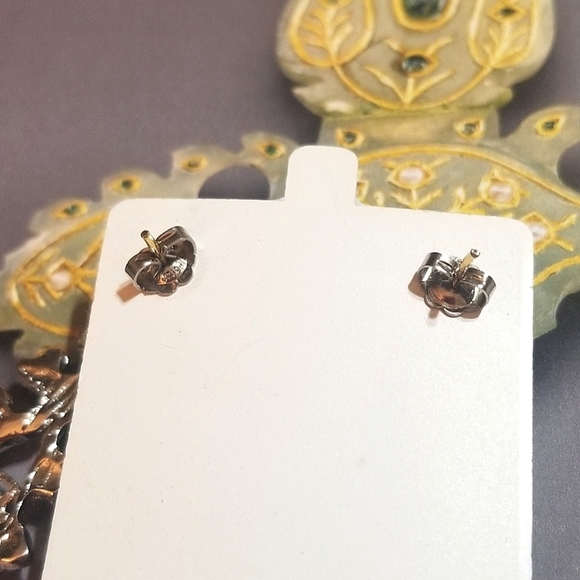 Whiting and Davis NEW OLD STOCK on orig card 14k Post Earrings - Picture 6 of 7